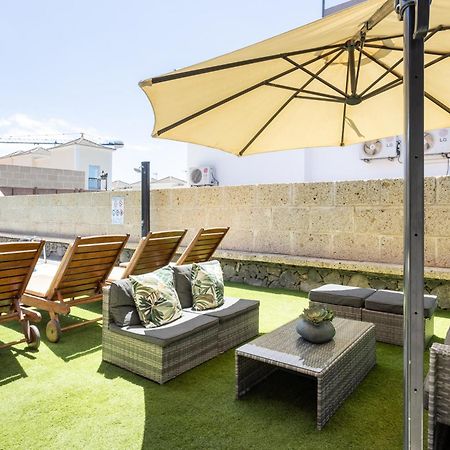 Villa Chloe Costa Adeje Tenerifesummervillas Giant Private Pool 11 Meters Long エクステリア 写真